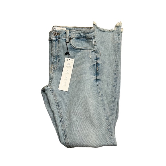 SOLD - Picture 4 of 7